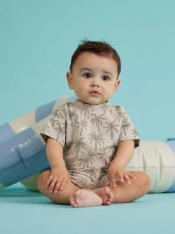 Beach Palms Tee And Shorts Set